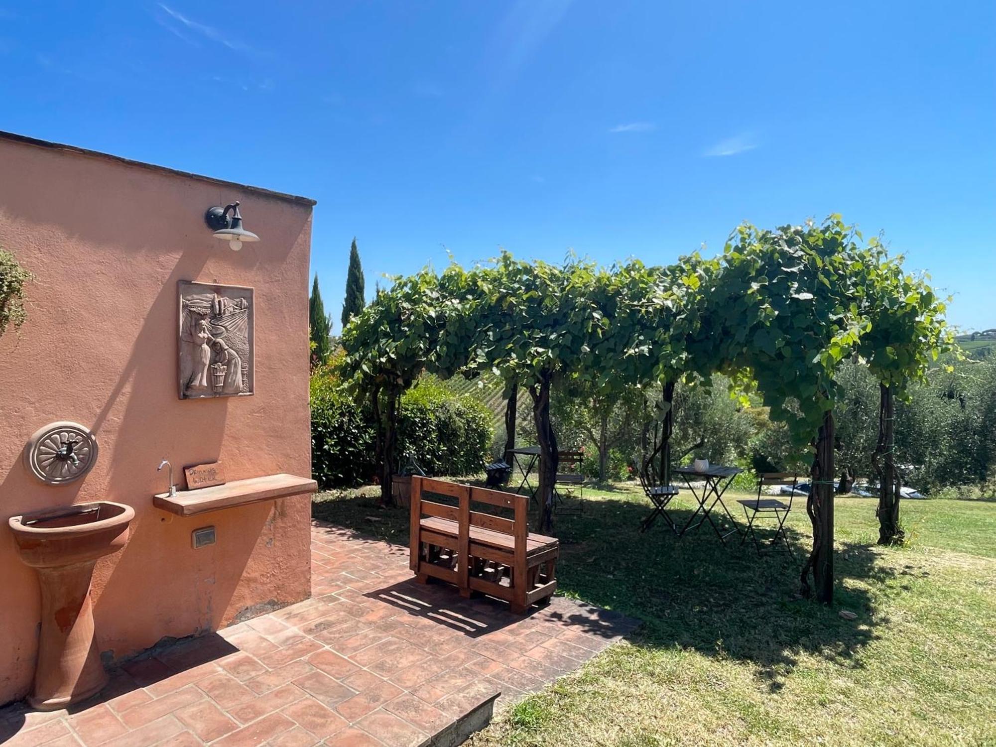 Agriturismo Corte In Poggio Stabbia Экстерьер фото