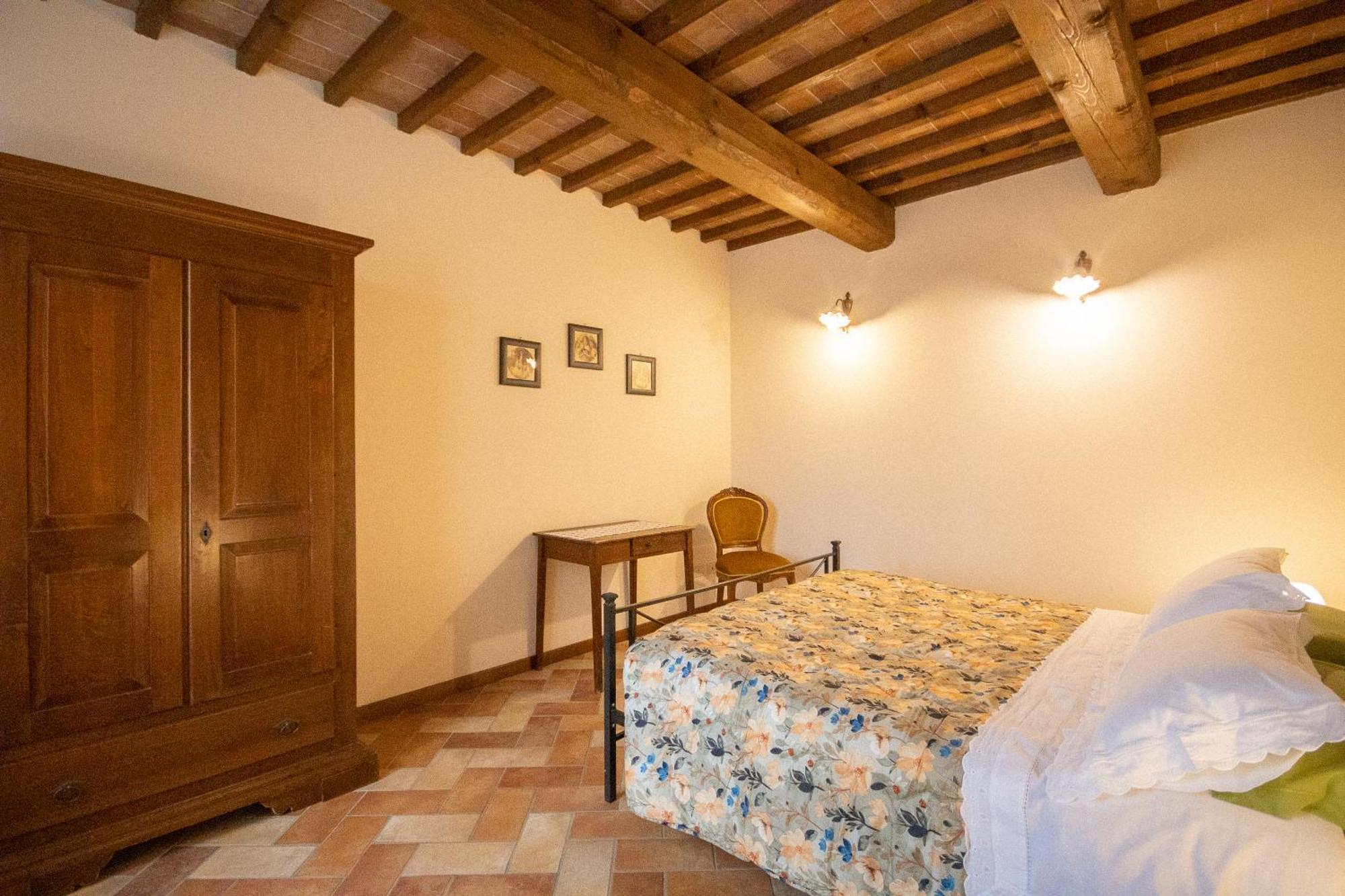 Agriturismo Corte In Poggio Stabbia Номер фото